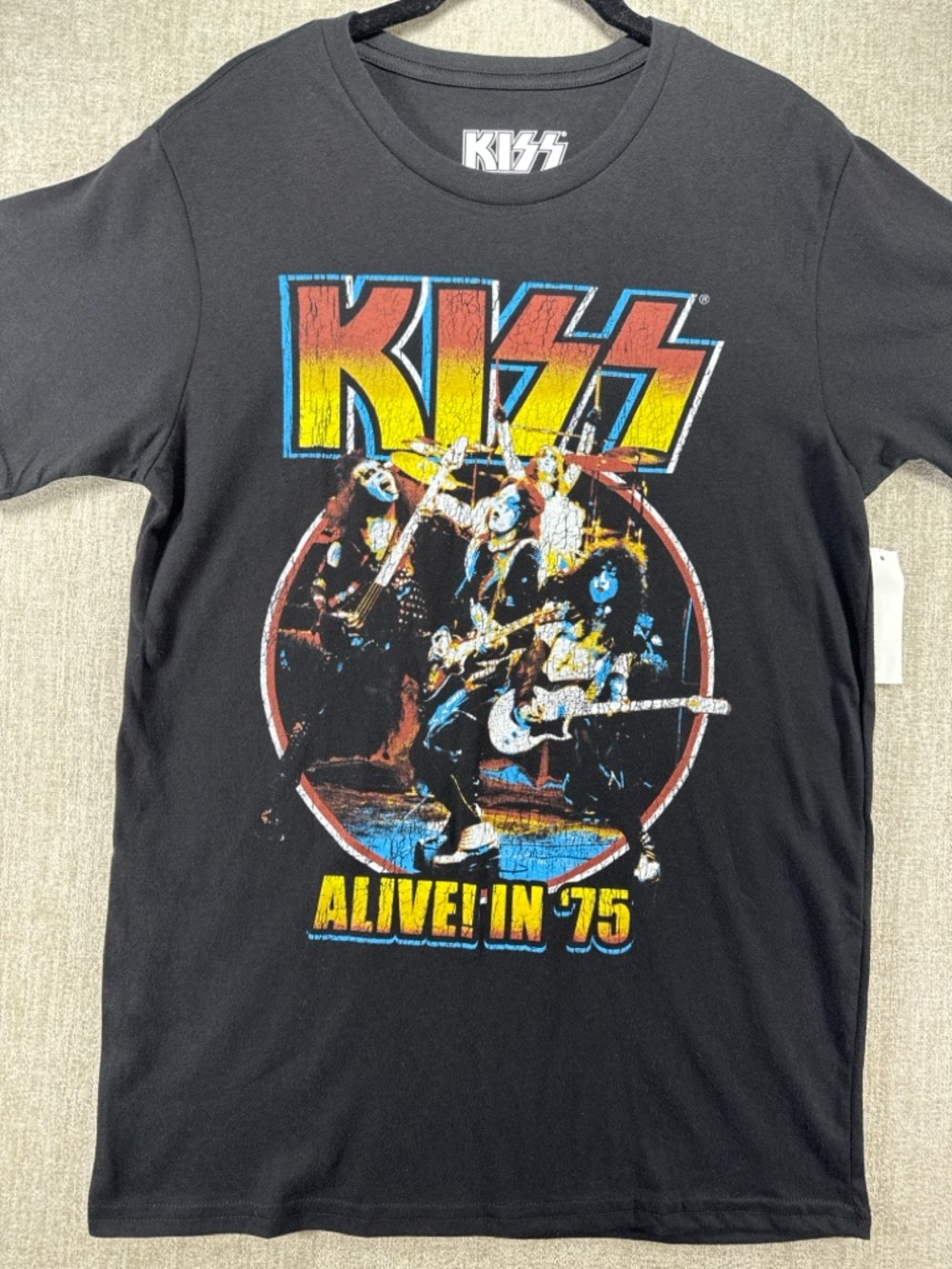 Kiss Alive ‘75 Black Graphic Rock Band Tee Vintage Style NWT Small